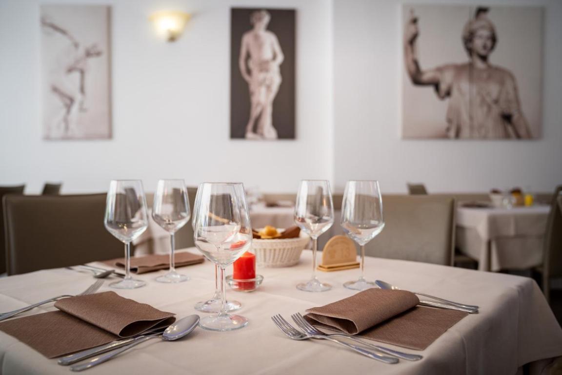 Hotel Atenea Golden Star Caorle Ngoại thất bức ảnh